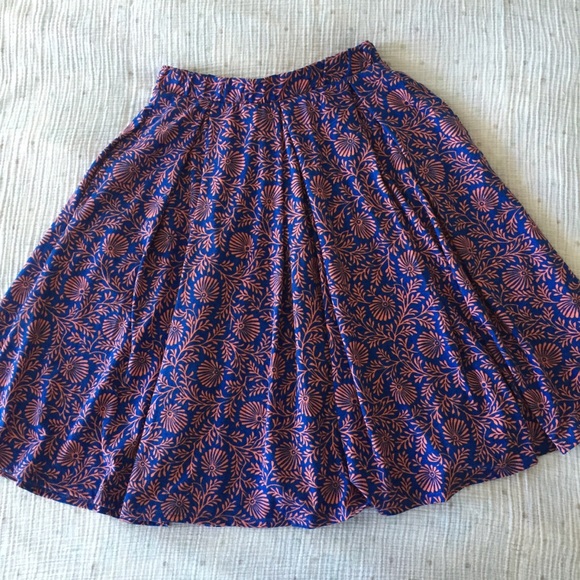 LuLaRoe Dresses & Skirts - LLR Madison circle midi skirt